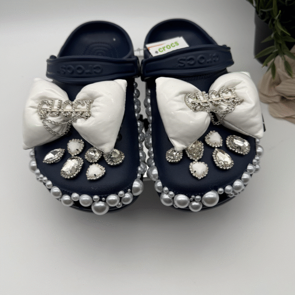 Gliterring Heart Rhinestone Clogs