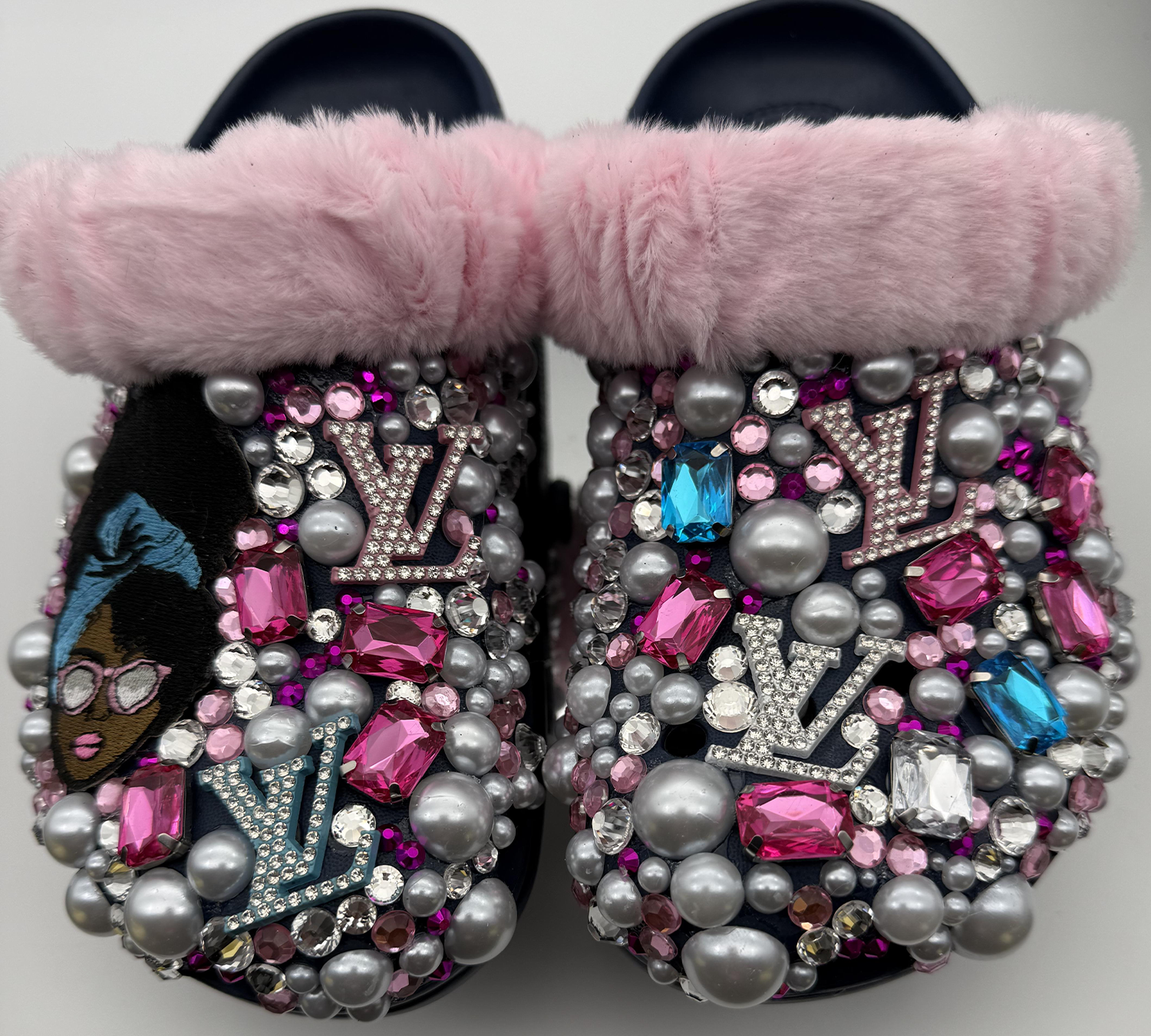 Luxury-Pink-Fur-&-Pearl-Designer-Slides