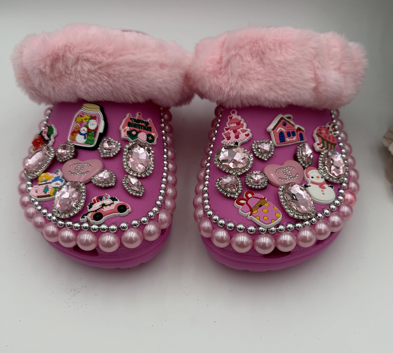 Pink Holiday Hugz Clogs